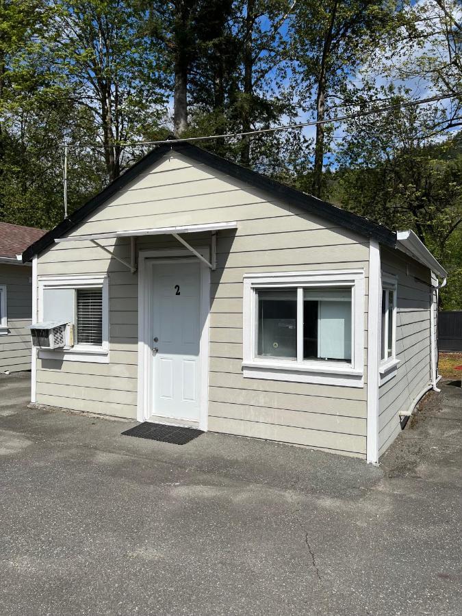 Lake Errock Motel Harrison Mills Εξωτερικό φωτογραφία