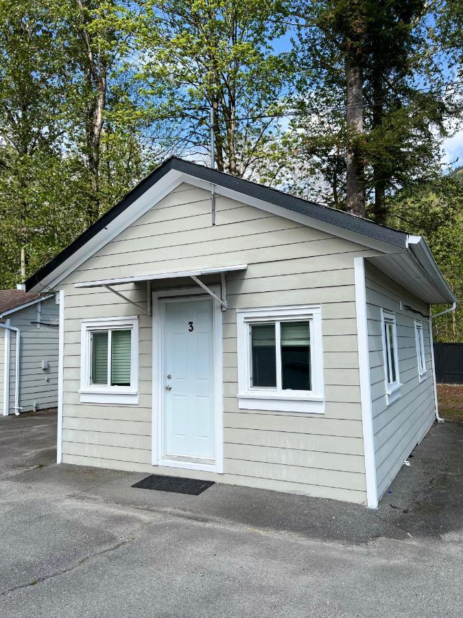 Lake Errock Motel Harrison Mills Εξωτερικό φωτογραφία